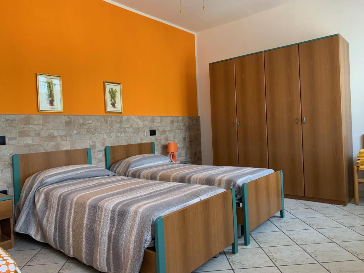 Agriturismo Gli Ulivi Garlenda Ngoại thất bức ảnh